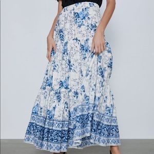 ZARA MIDI SKIRT WITH VOLUME